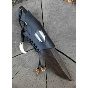 ВОВК ІІІ ніж ручної роботи майстра Павла Гончаренка, сталь - к110 в ламінаті, 61 HRC. Photo 2